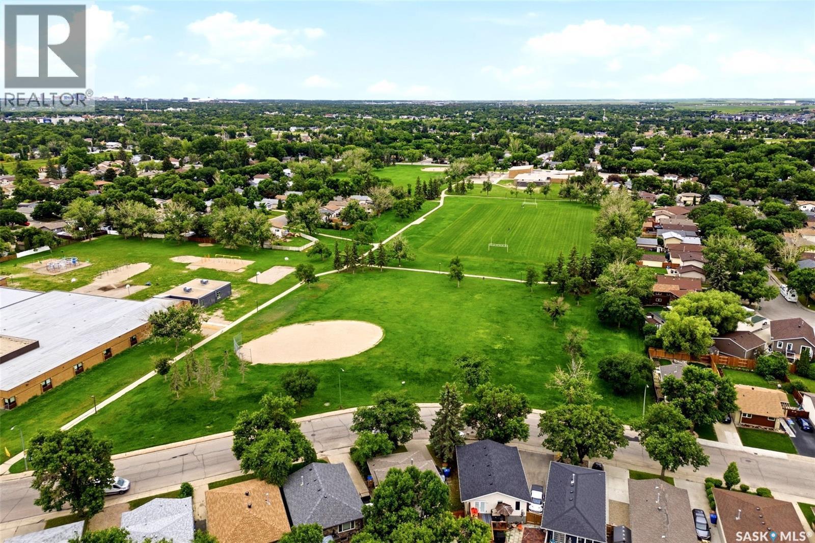 766 Hayworth Crescent N, Regina, SK