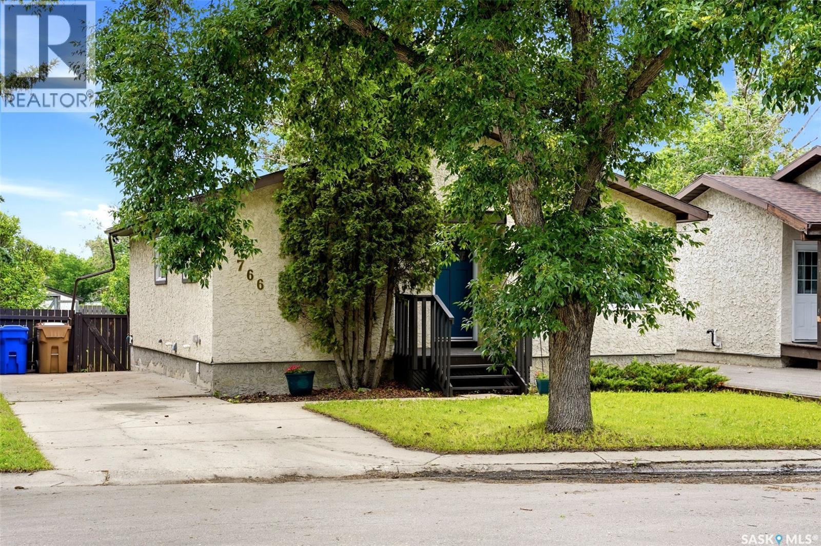 766 Hayworth Crescent N, Regina, SK