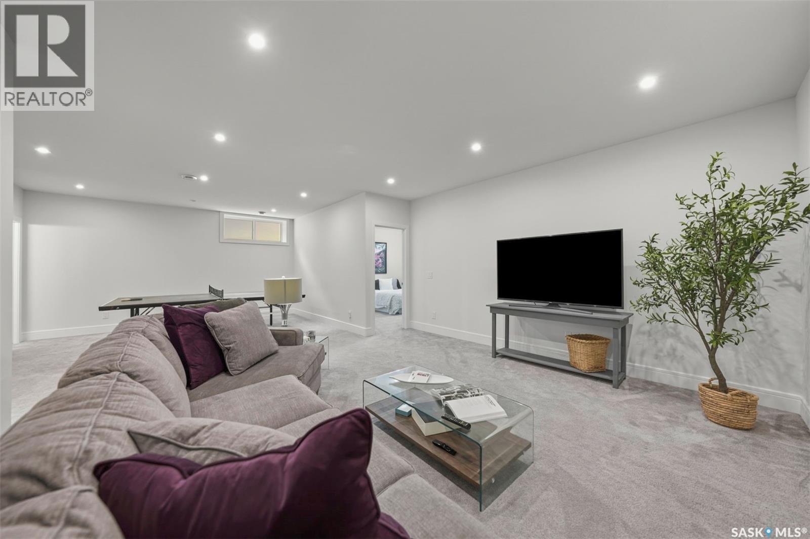 119 Woolf Bend, Saskatoon, SK