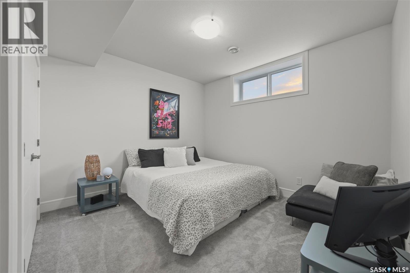 119 Woolf Bend, Saskatoon, SK