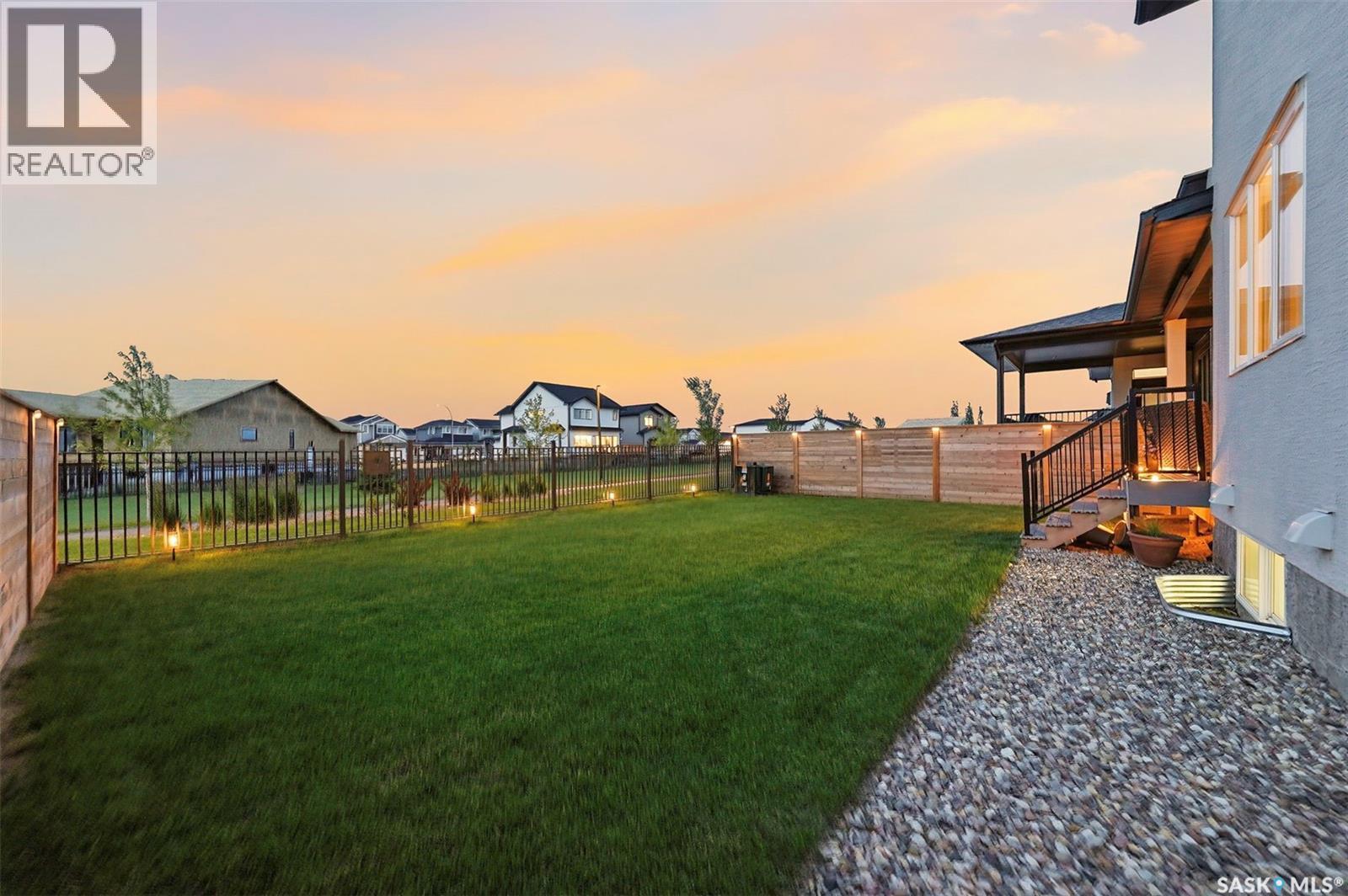 119 Woolf Bend, Saskatoon, SK