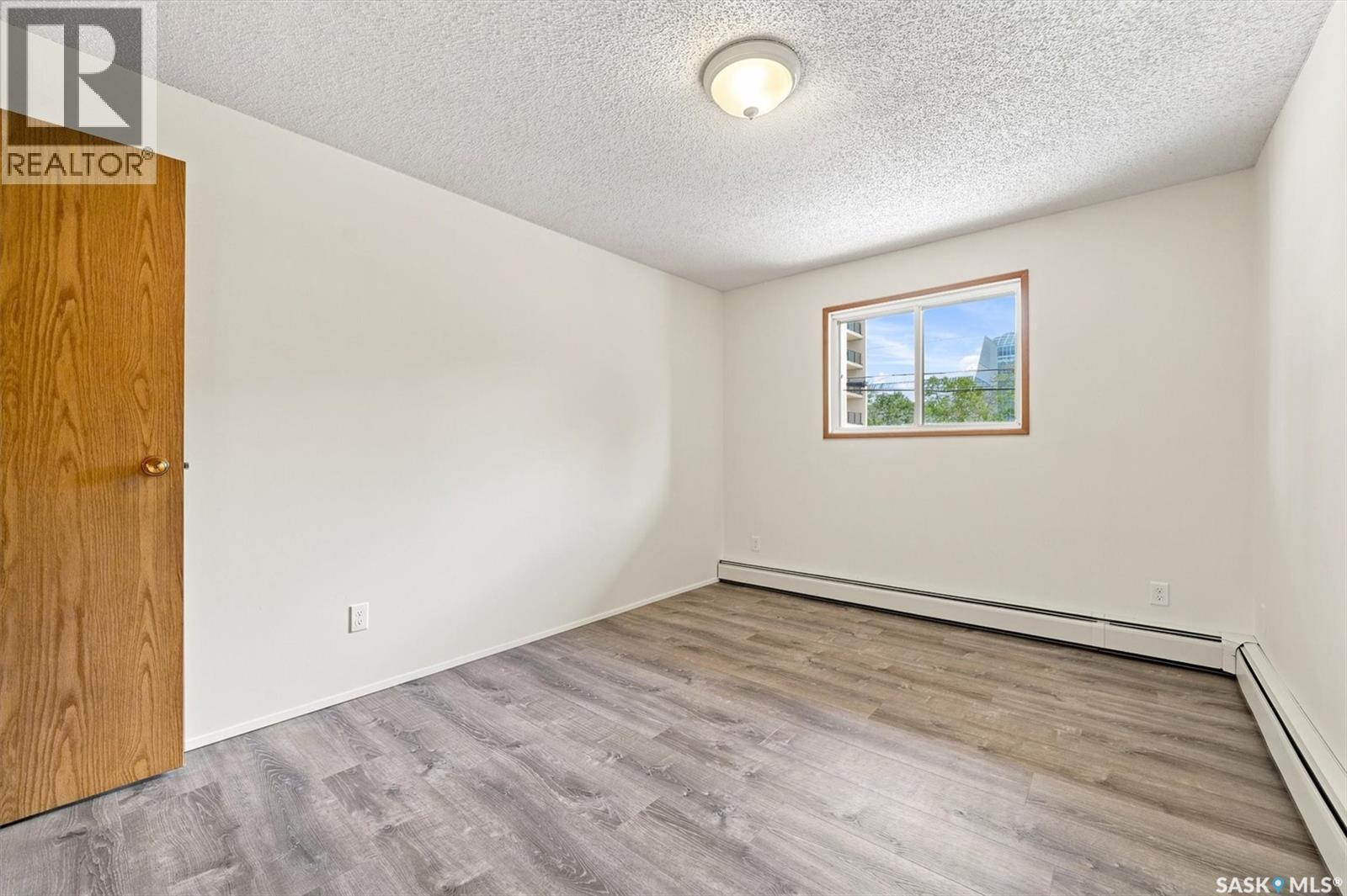 206 536 4Th Avenue N, Saskatoon, SK