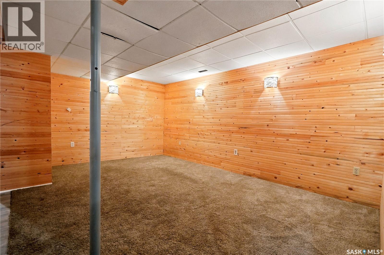 Rushinko Acreage, Chaplin, SK