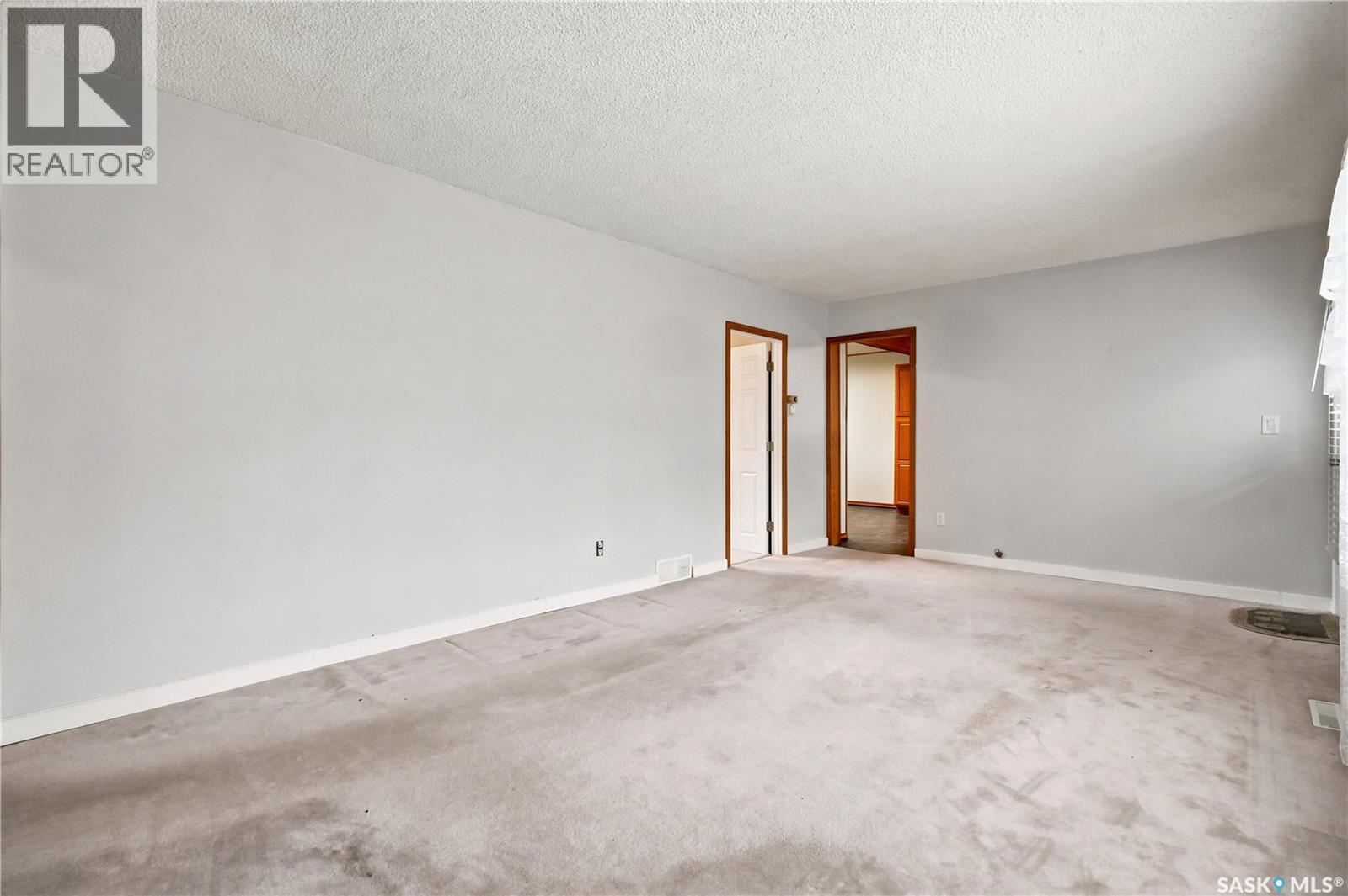 Rushinko Acreage, Chaplin, SK