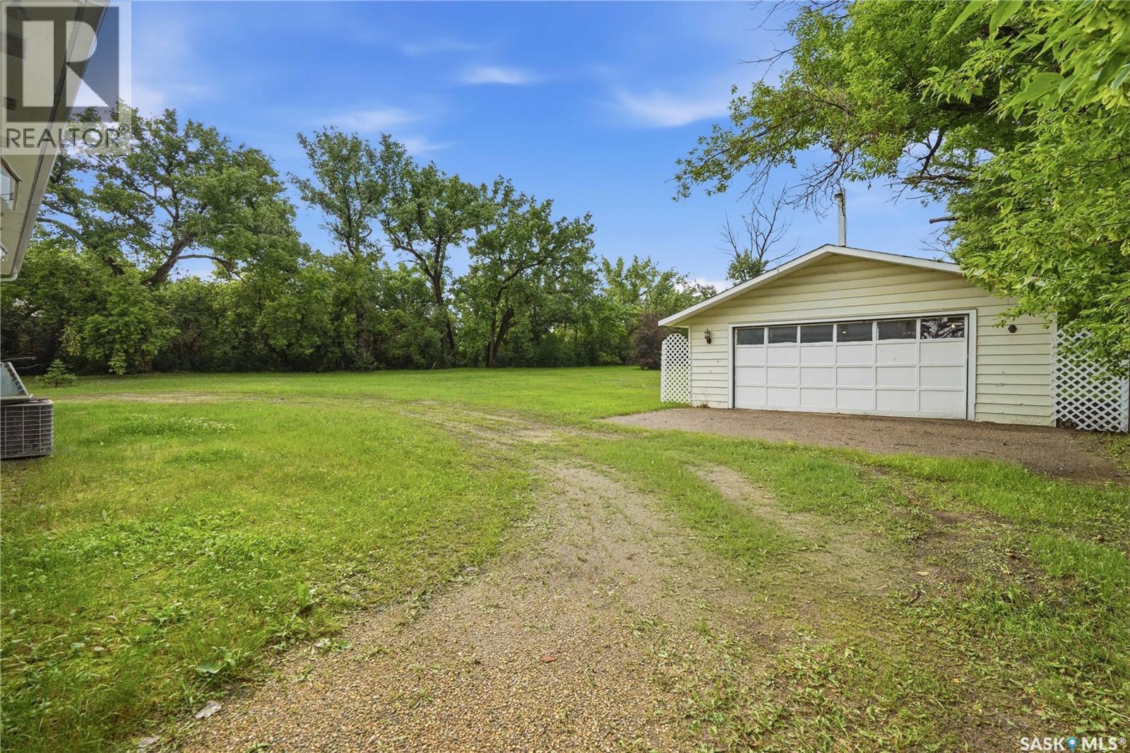 Rushinko Acreage, Chaplin, SK