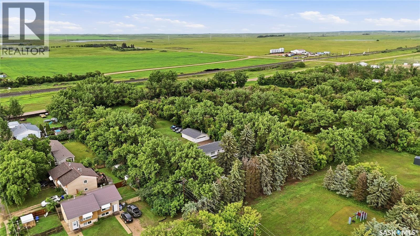 Rushinko Acreage, Chaplin, SK