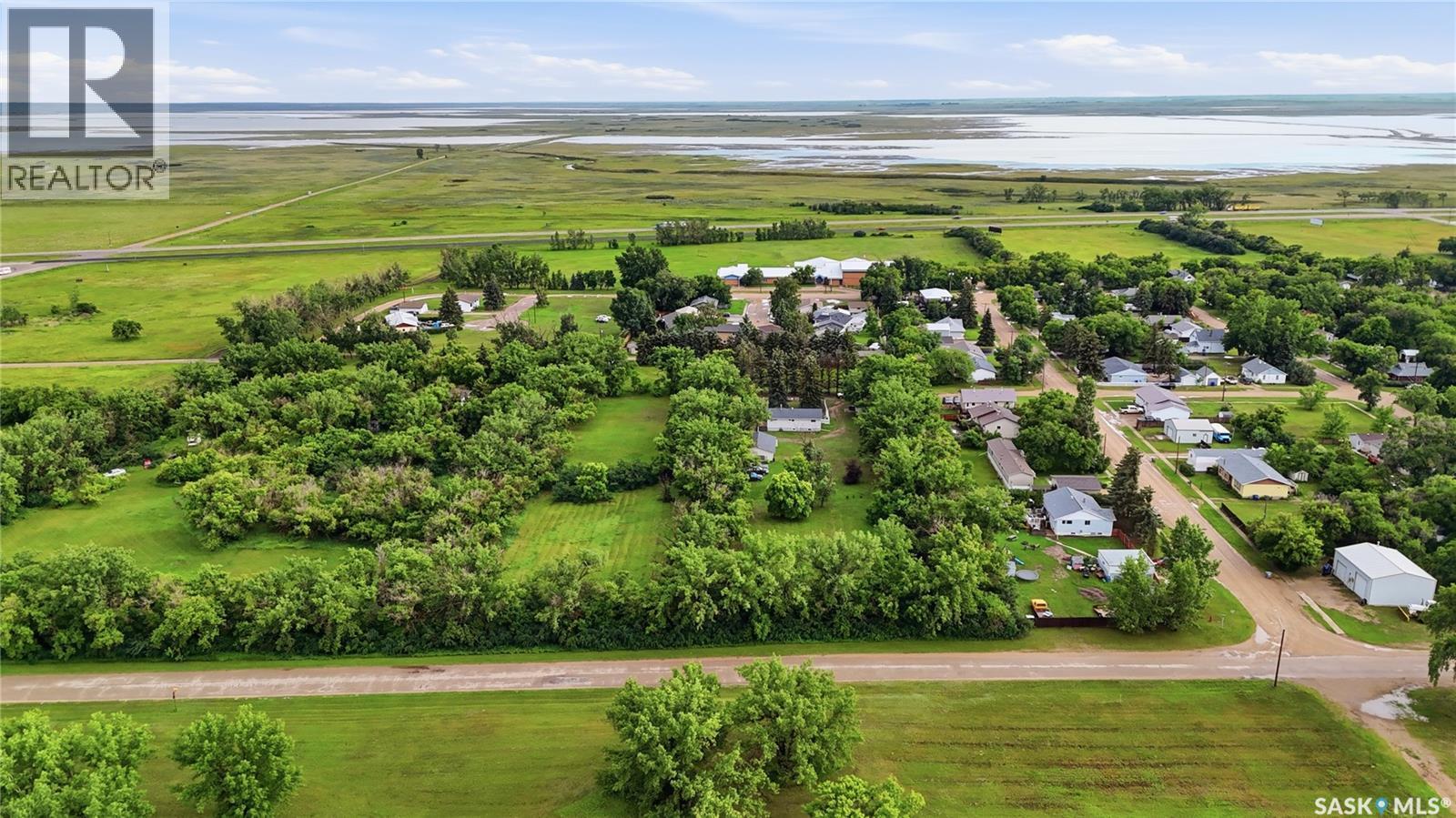 Rushinko Acreage, Chaplin, SK