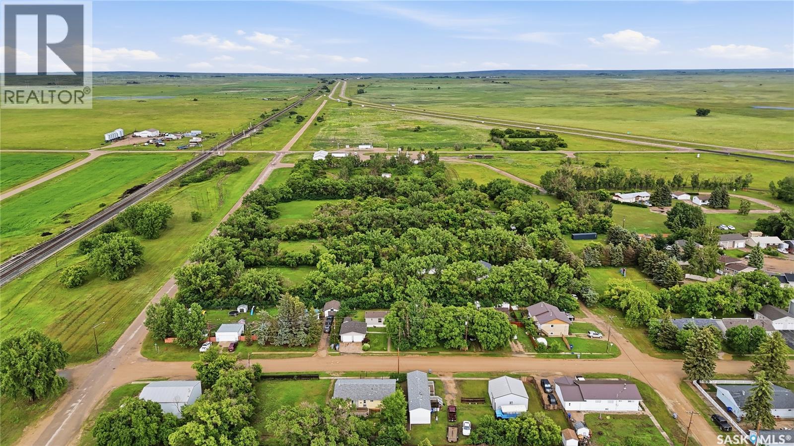 Rushinko Acreage, Chaplin, SK