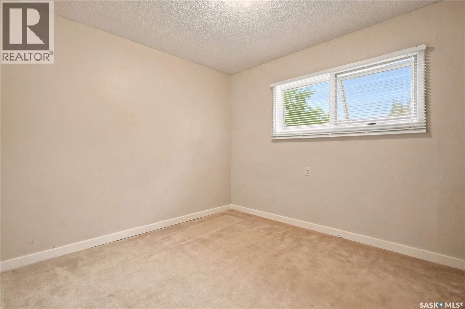 Rushinko Acreage, Chaplin, SK
