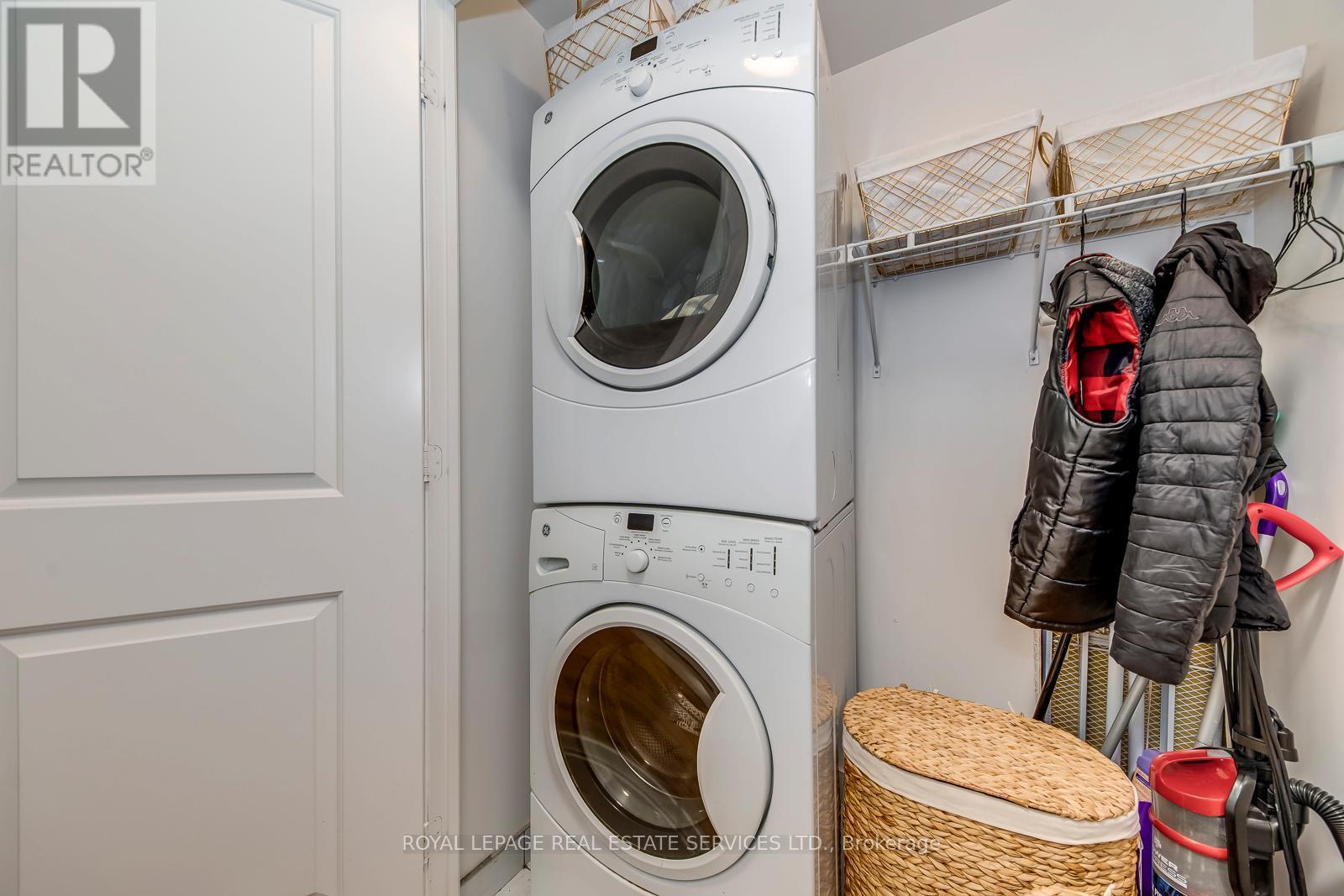 203 - 16 Brookers Lane, Toronto, ON - Indoor Photo Showing Laundry Room