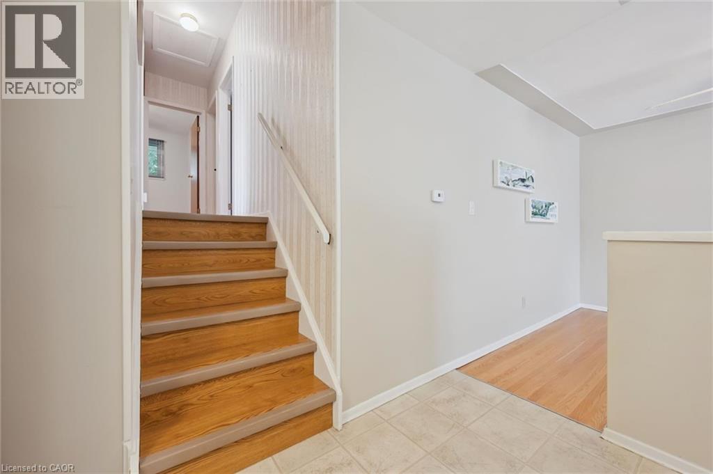 14 Ruskview Road, Kitchener, ON