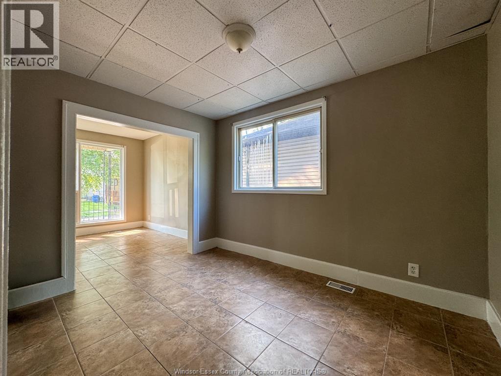 3458 Harris, Windsor, ON