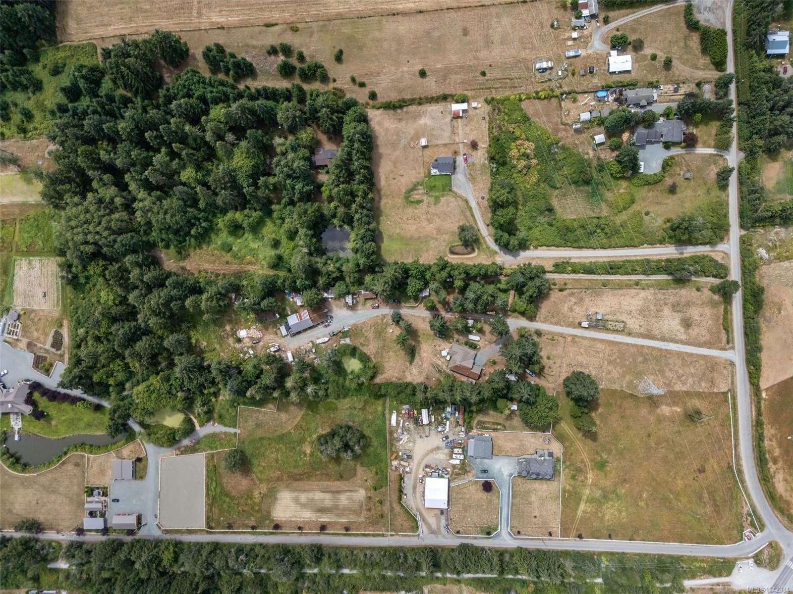 6025 Castley Rd, Duncan, BC