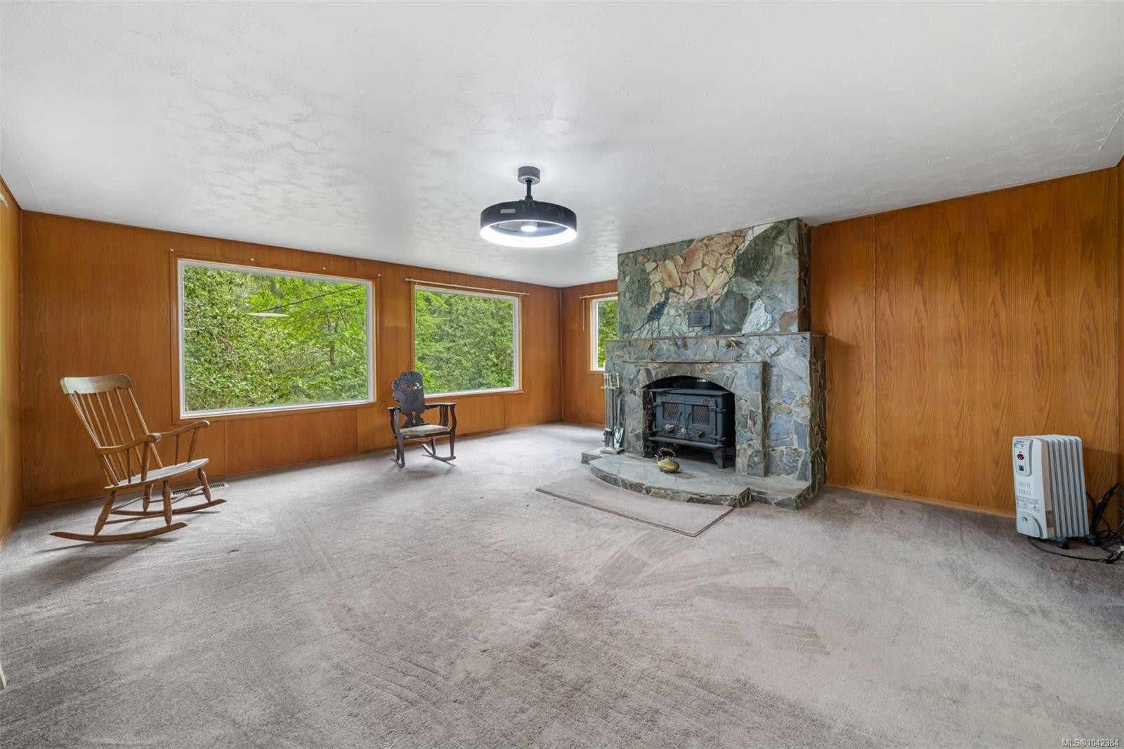 6025 Castley Rd, Duncan, BC