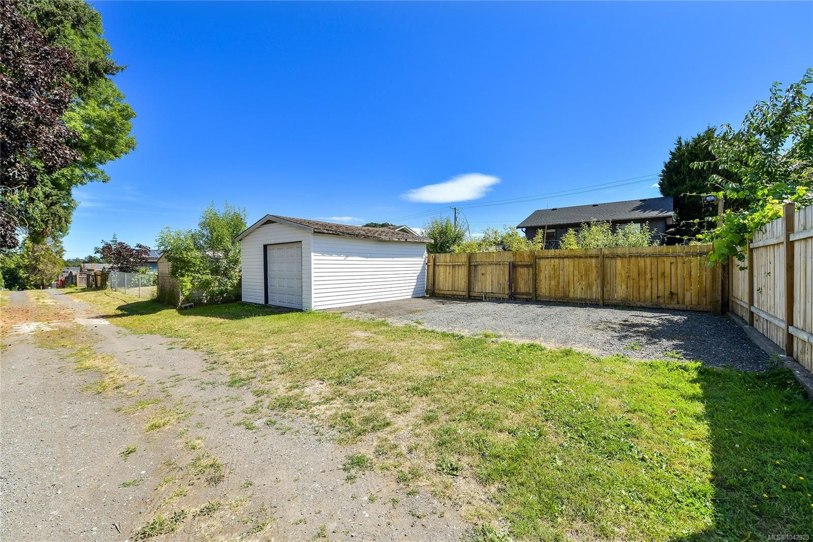 1246 Roy Rd, Saanich, BC