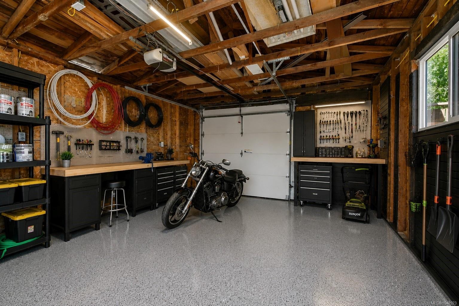 1246 Roy Rd, Saanich, BC