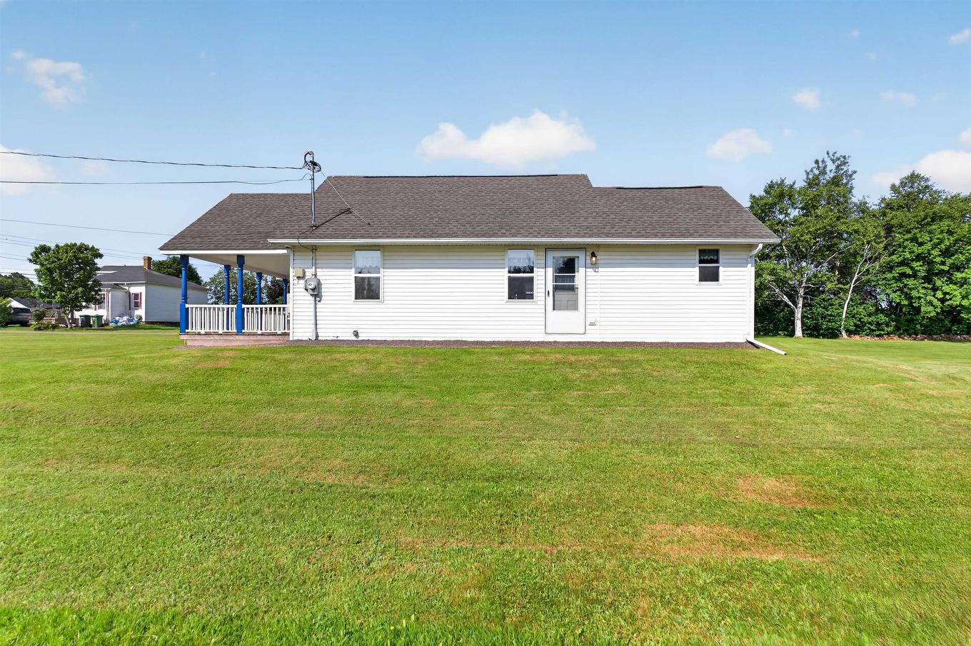 830 Main Street, Cornwall, PE
