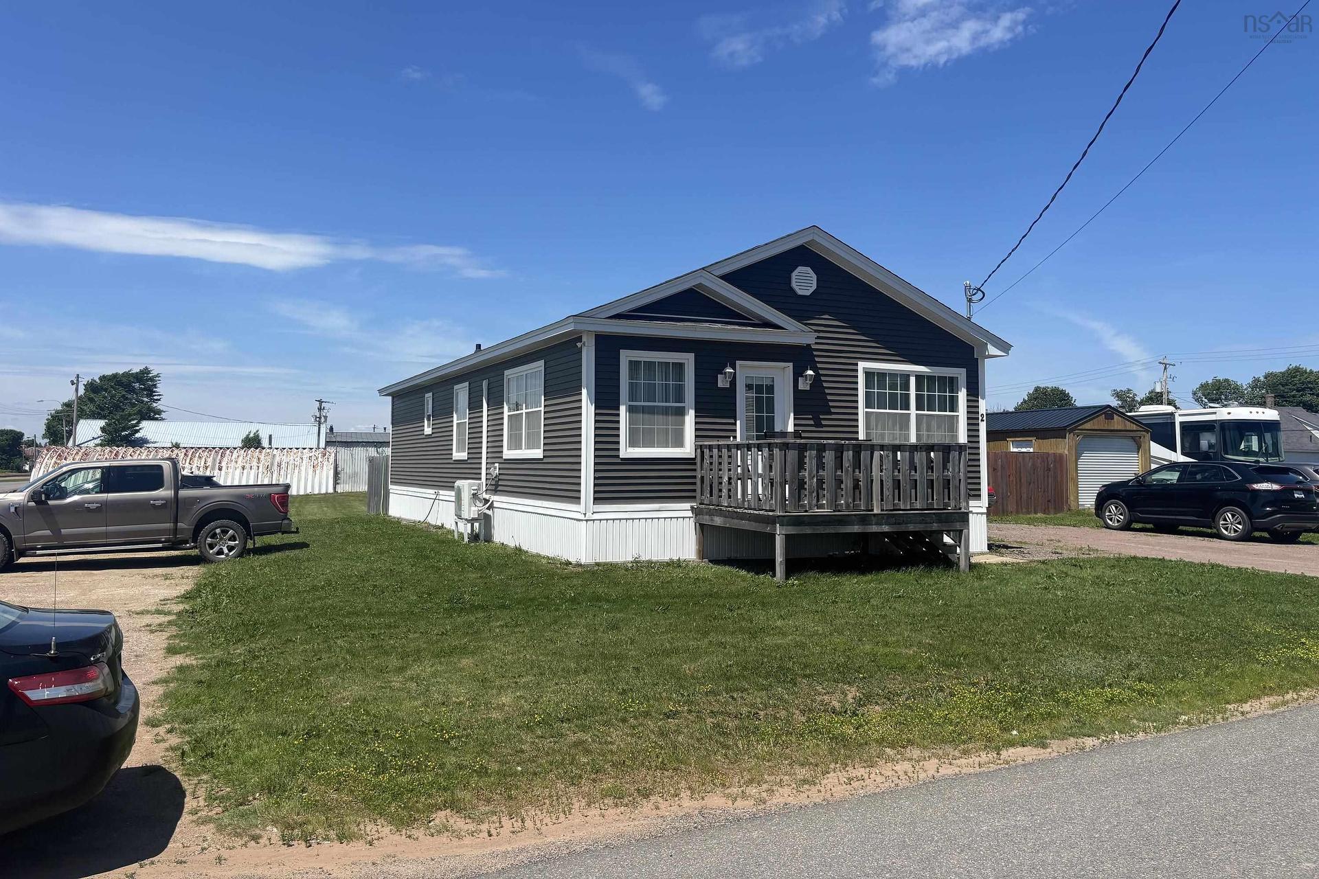 2 Abbott Street, Amherst, NS