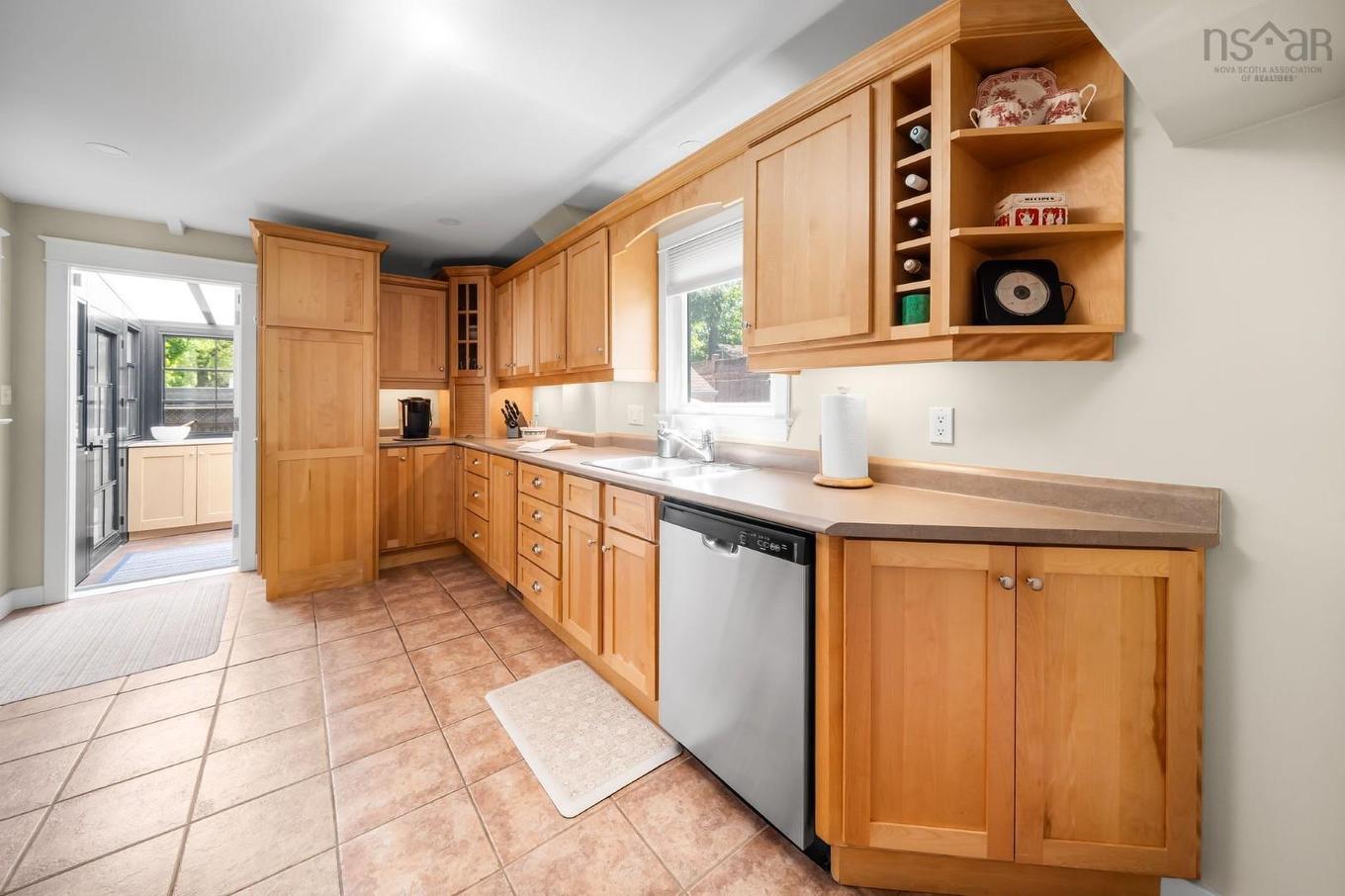 8 Eaton Avenue, Dartmouth, NS