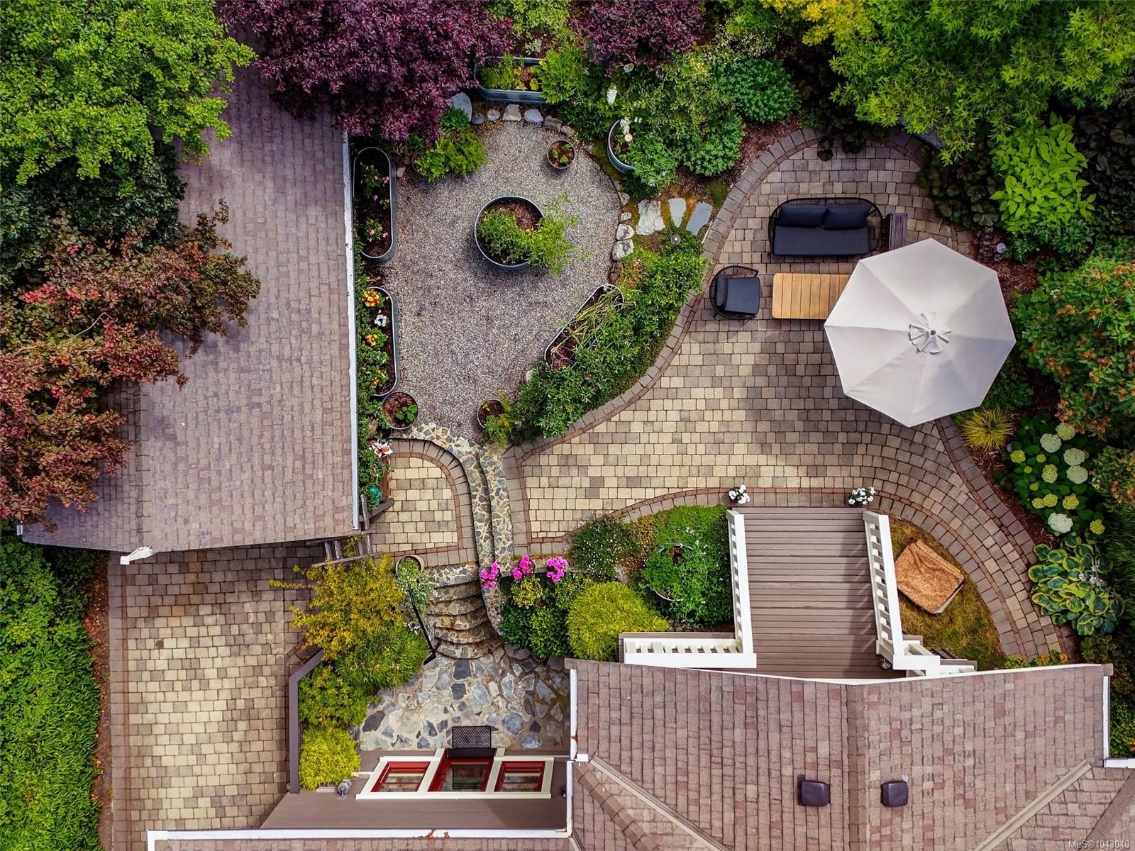1043 St. Patrick St, Oak Bay, BC