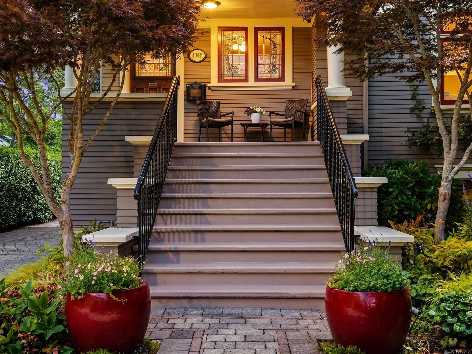 1043 St. Patrick St, Oak Bay, BC