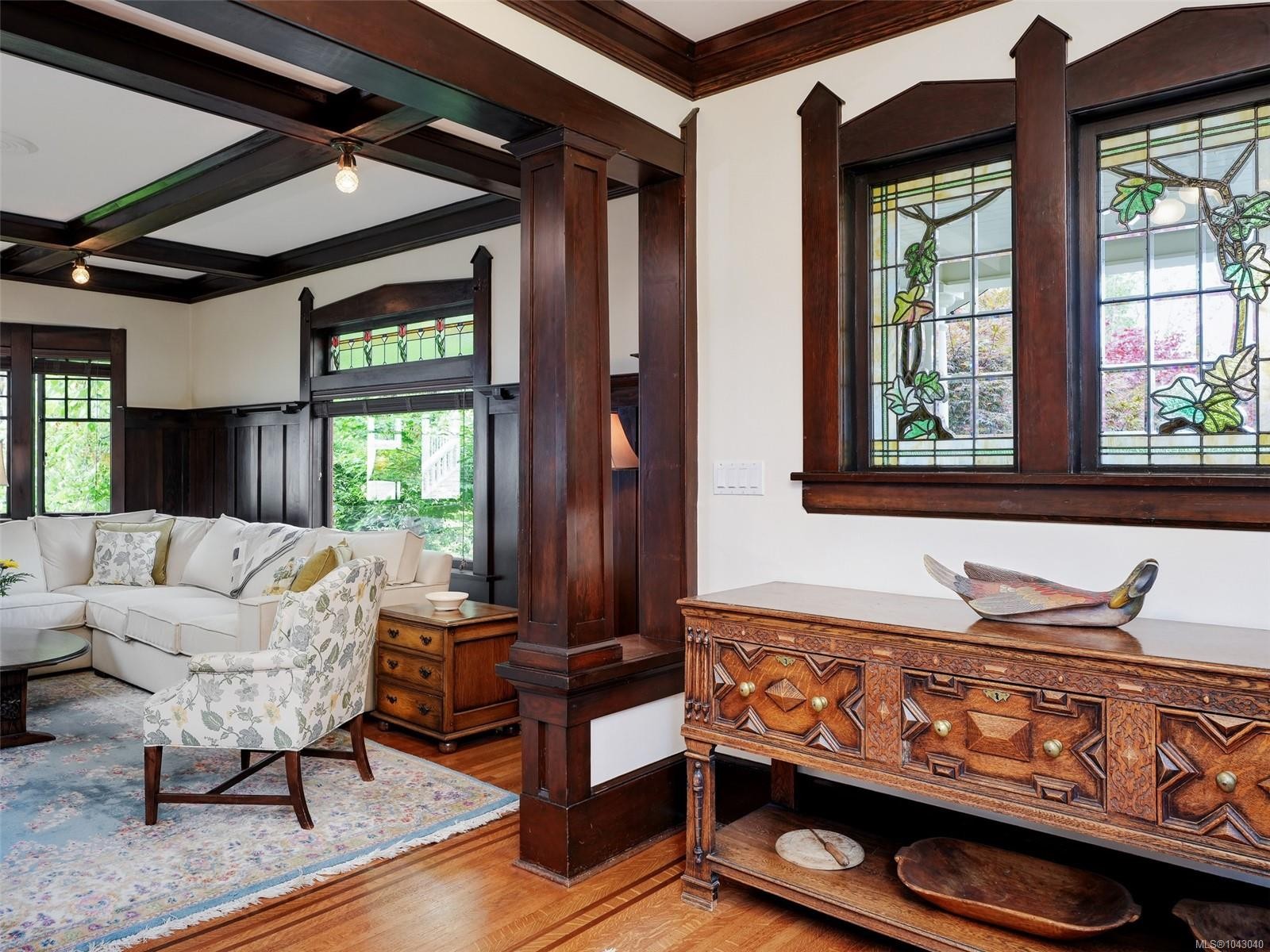 1043 St. Patrick St, Oak Bay, BC