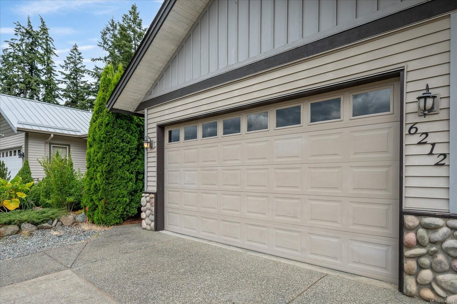 6212 Garside Rd, Nanaimo, BC