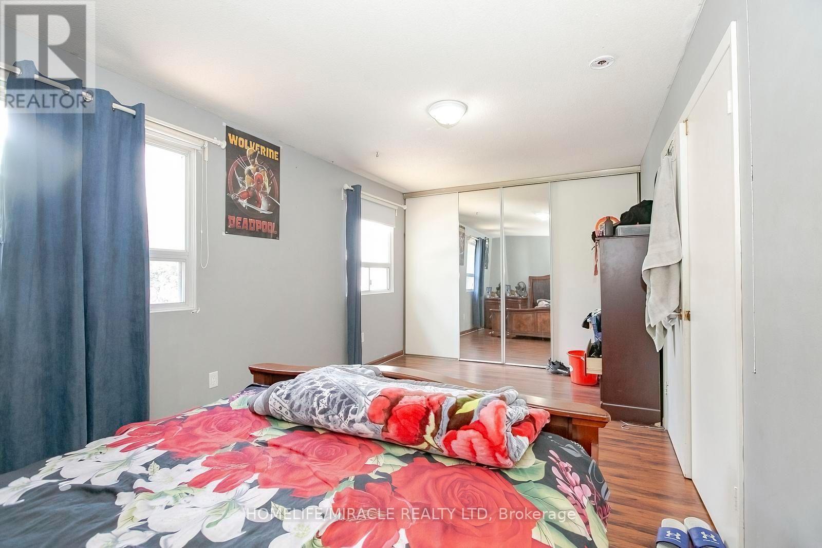 47 Longbourne Crescent, Brampton, ON