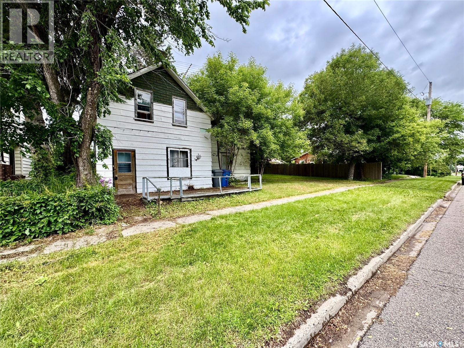 512 Maple Street, Esterhazy, SK