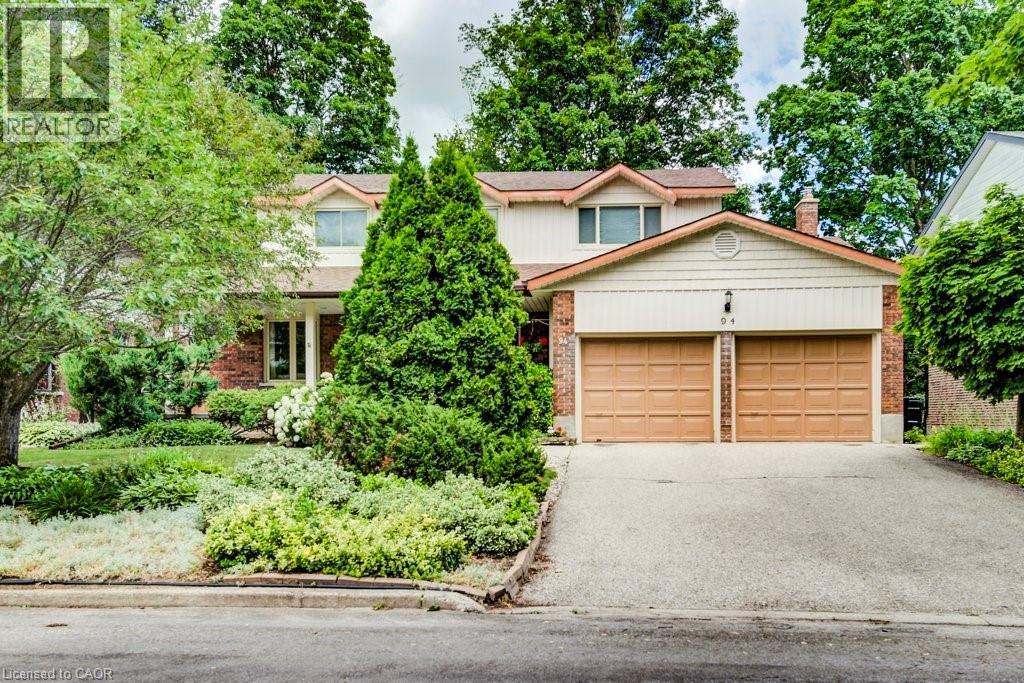 94 Mccarron Crescent, Waterloo, ON - Outdoor