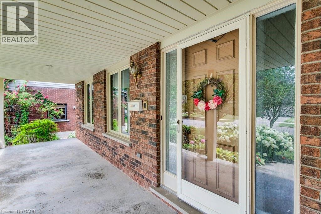 94 Mccarron Crescent, Waterloo, ON - Outdoor With Exterior