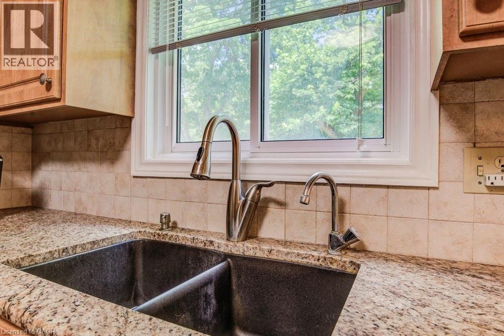 94 Mccarron Crescent, Waterloo, ON - Indoor Photo Showing Kitchen With Double Sink