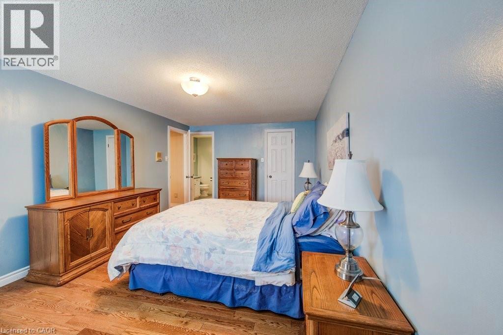 94 Mccarron Crescent, Waterloo, ON - Indoor Photo Showing Bedroom