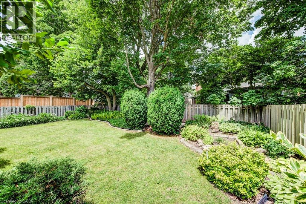 94 Mccarron Crescent, Waterloo, ON - Outdoor