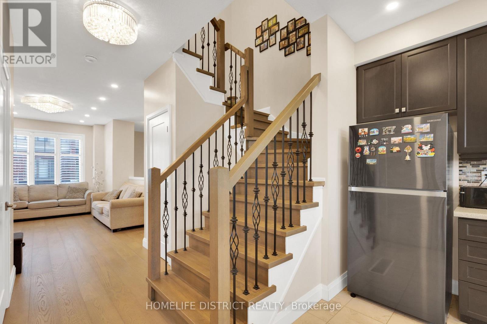 68 - 1169 Garner Road E, Hamilton, ON - Indoor Photo Showing Other Room