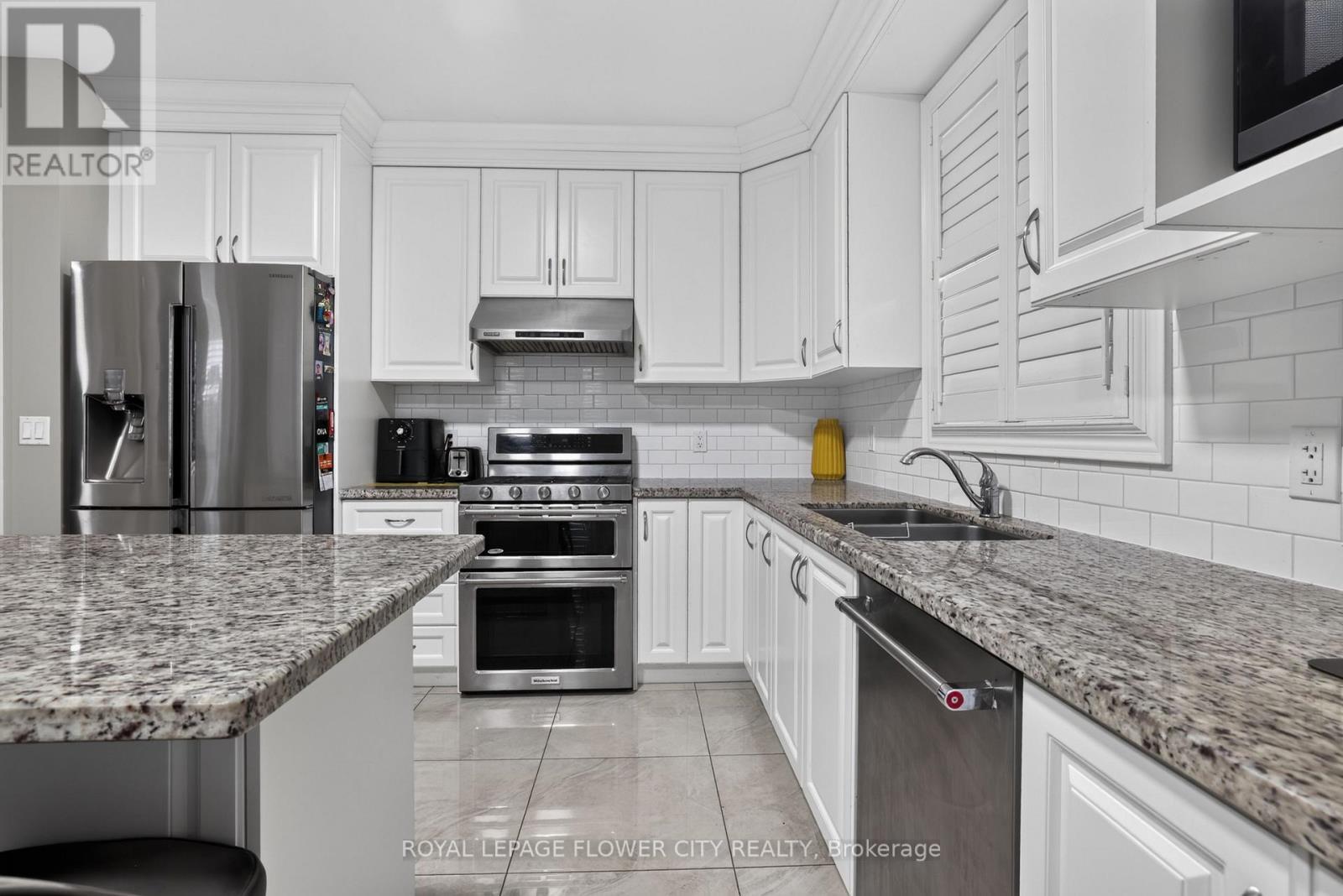 85 Ebury Drive, Brampton, ON