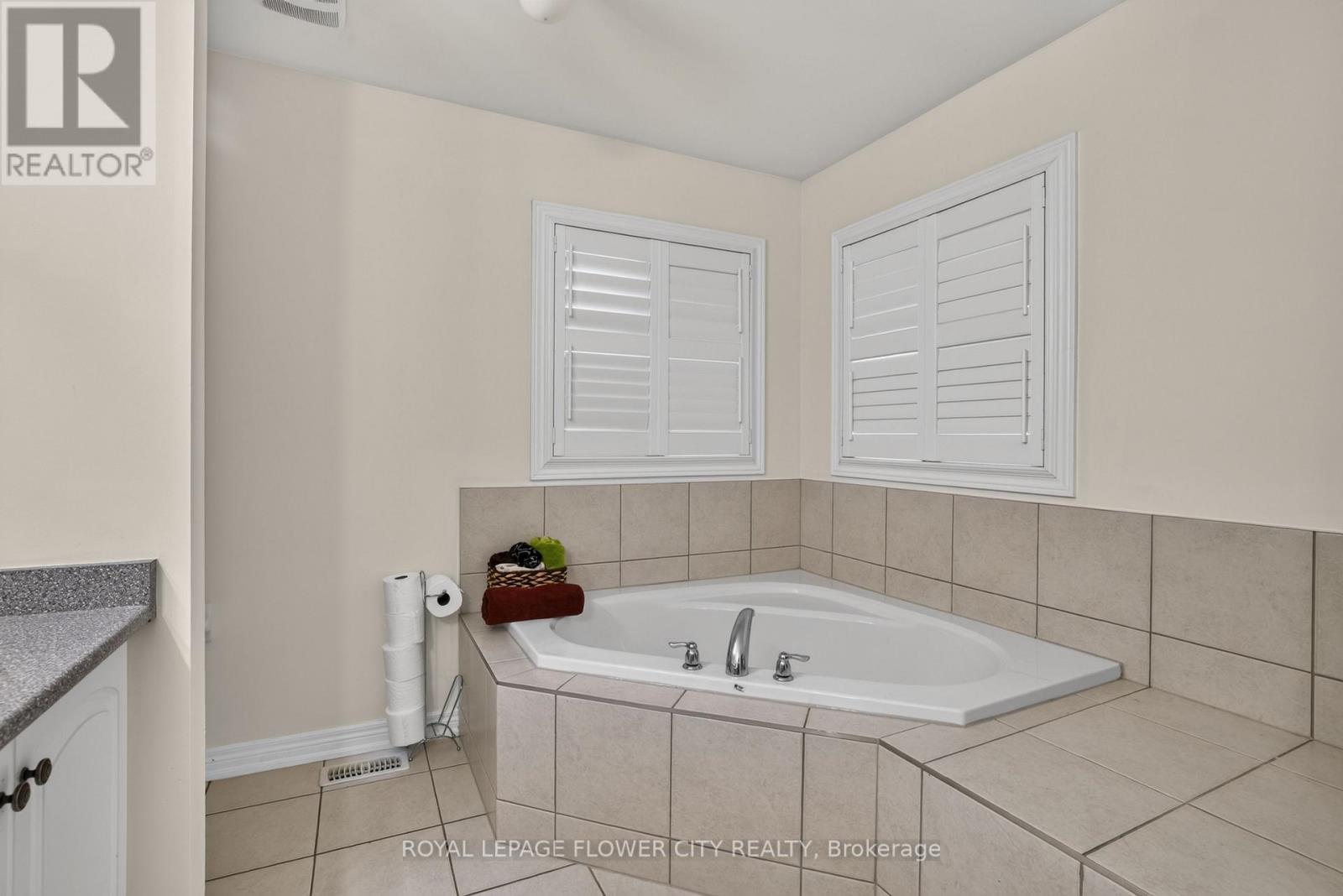 85 Ebury Drive, Brampton, ON
