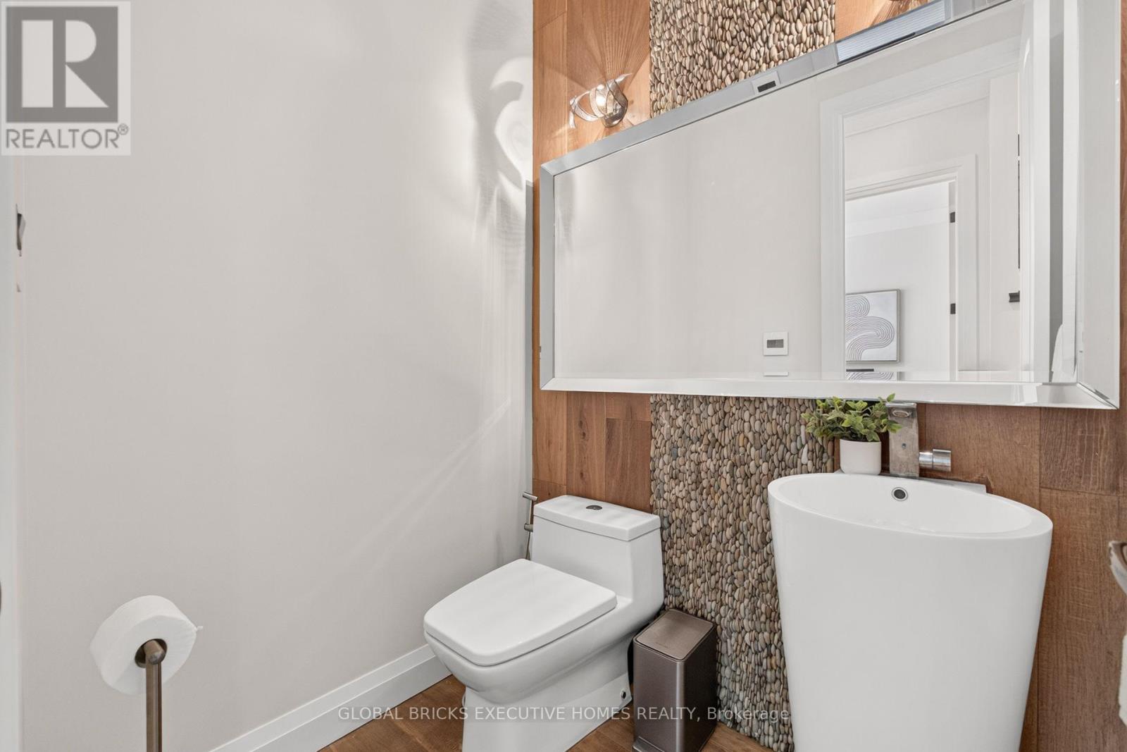 56 Valleyscape Drive, Kitchener, ON