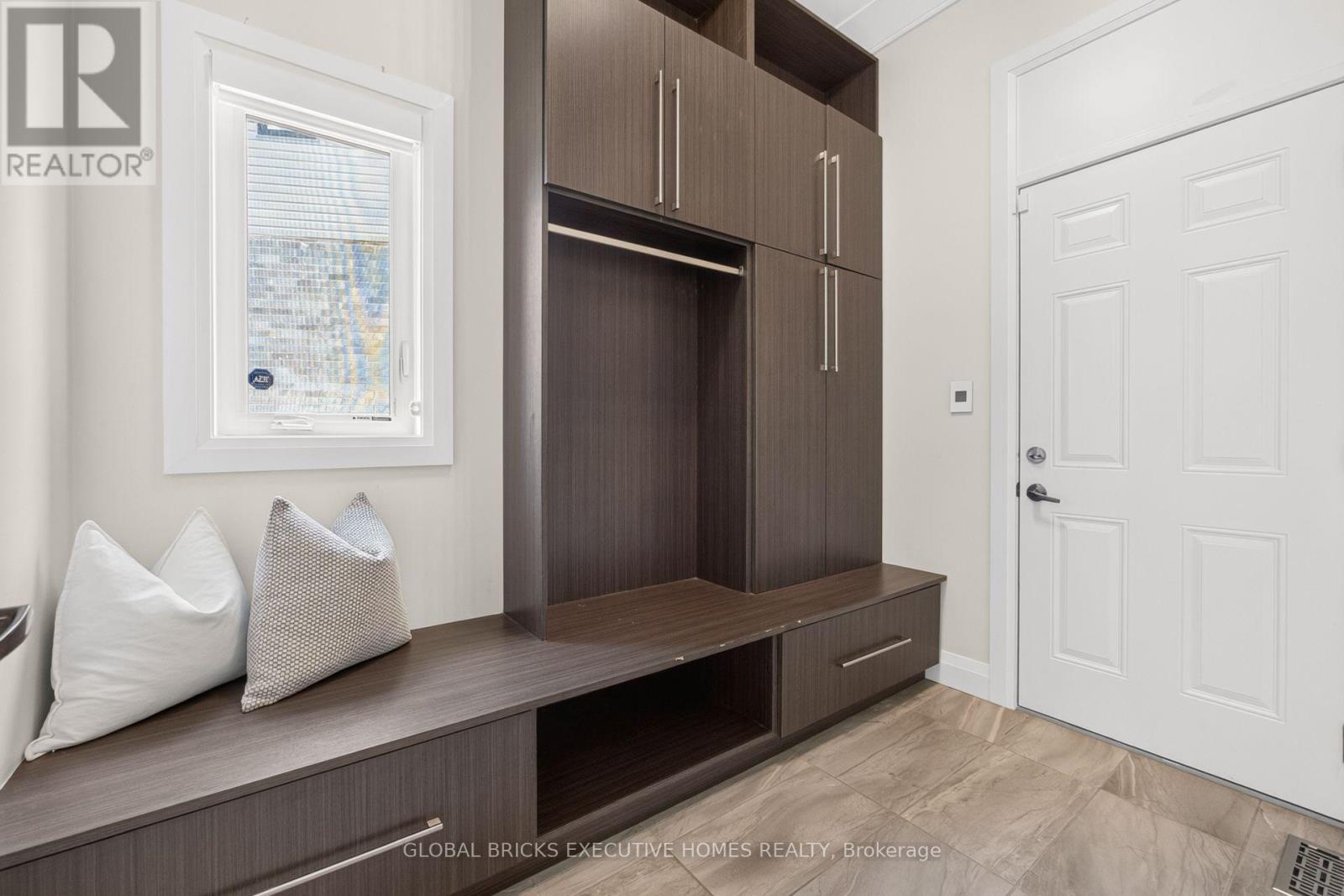 56 Valleyscape Drive, Kitchener, ON