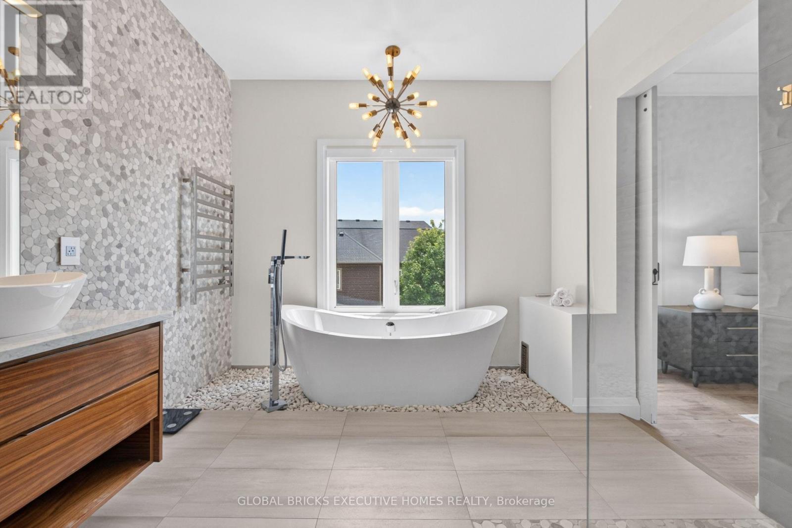56 Valleyscape Drive, Kitchener, ON