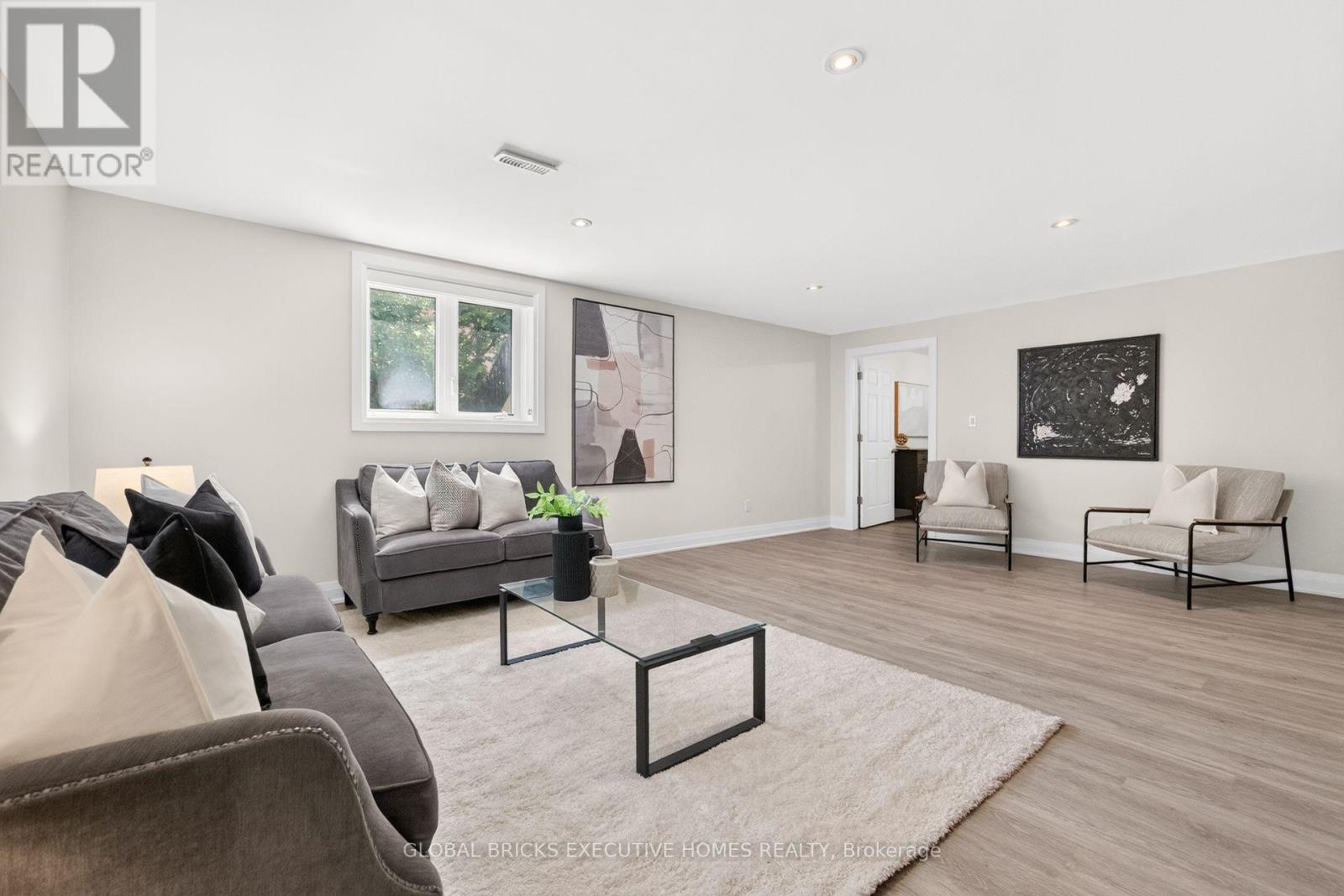 56 Valleyscape Drive, Kitchener, ON