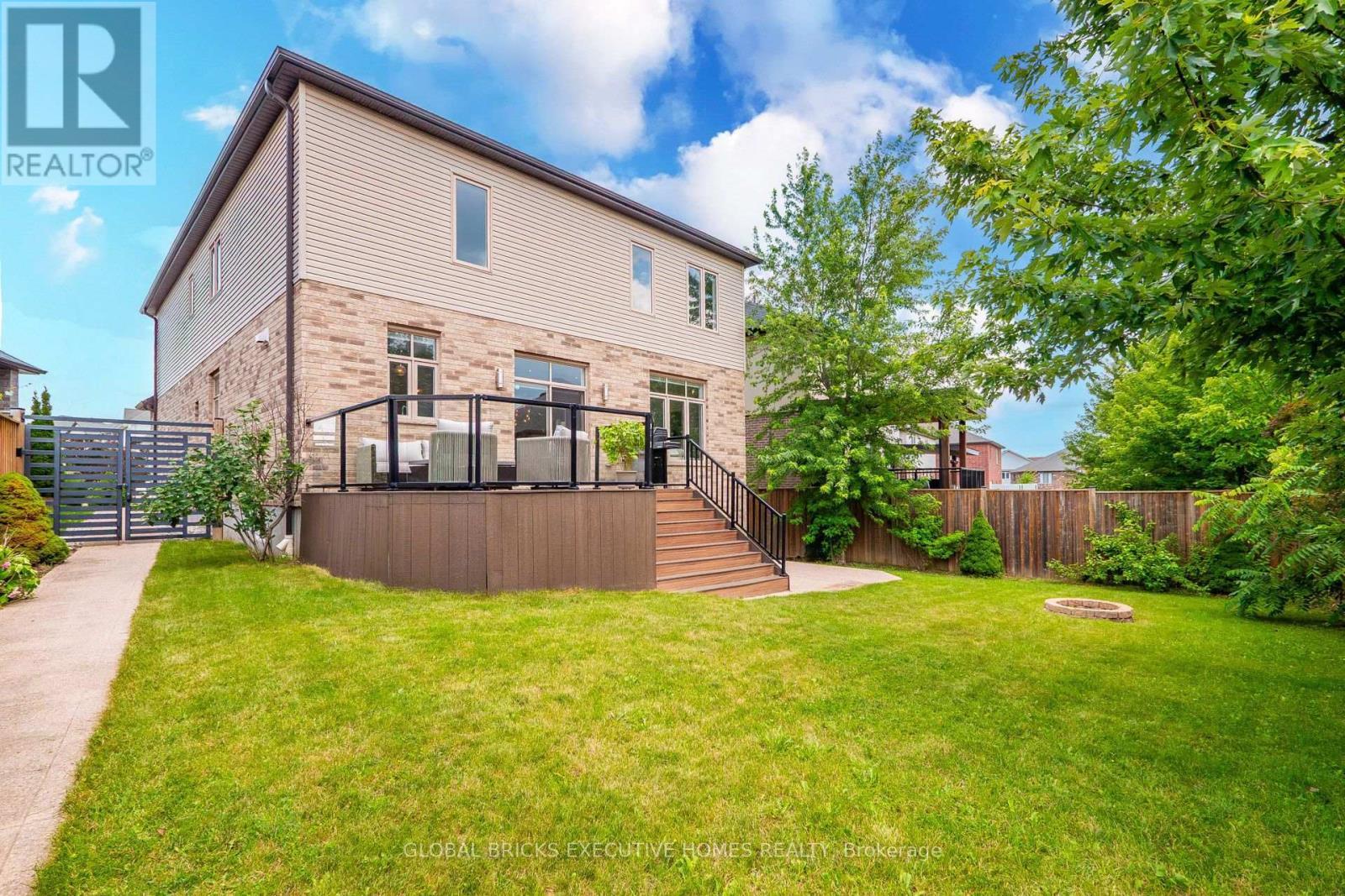 56 Valleyscape Drive, Kitchener, ON