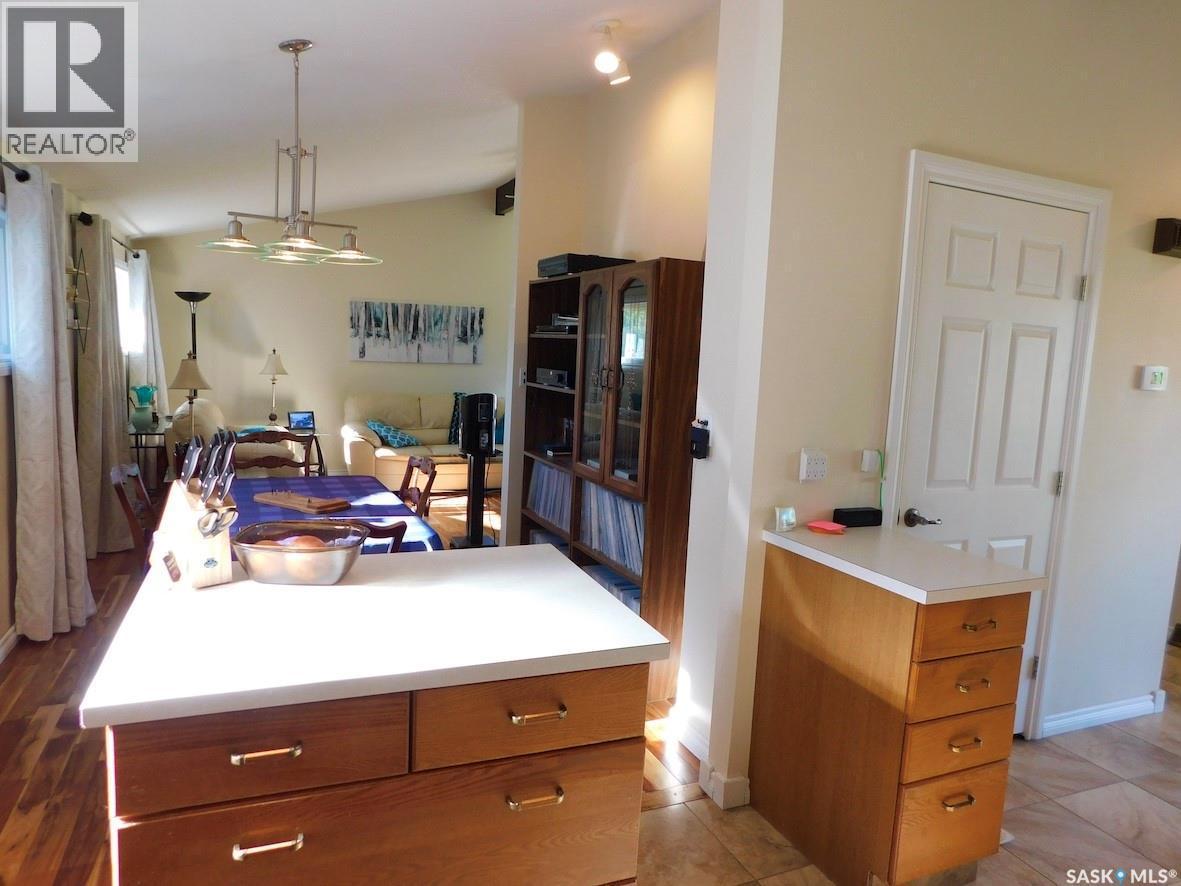 41 Kasper Crescent, Assiniboia, SK - Indoor