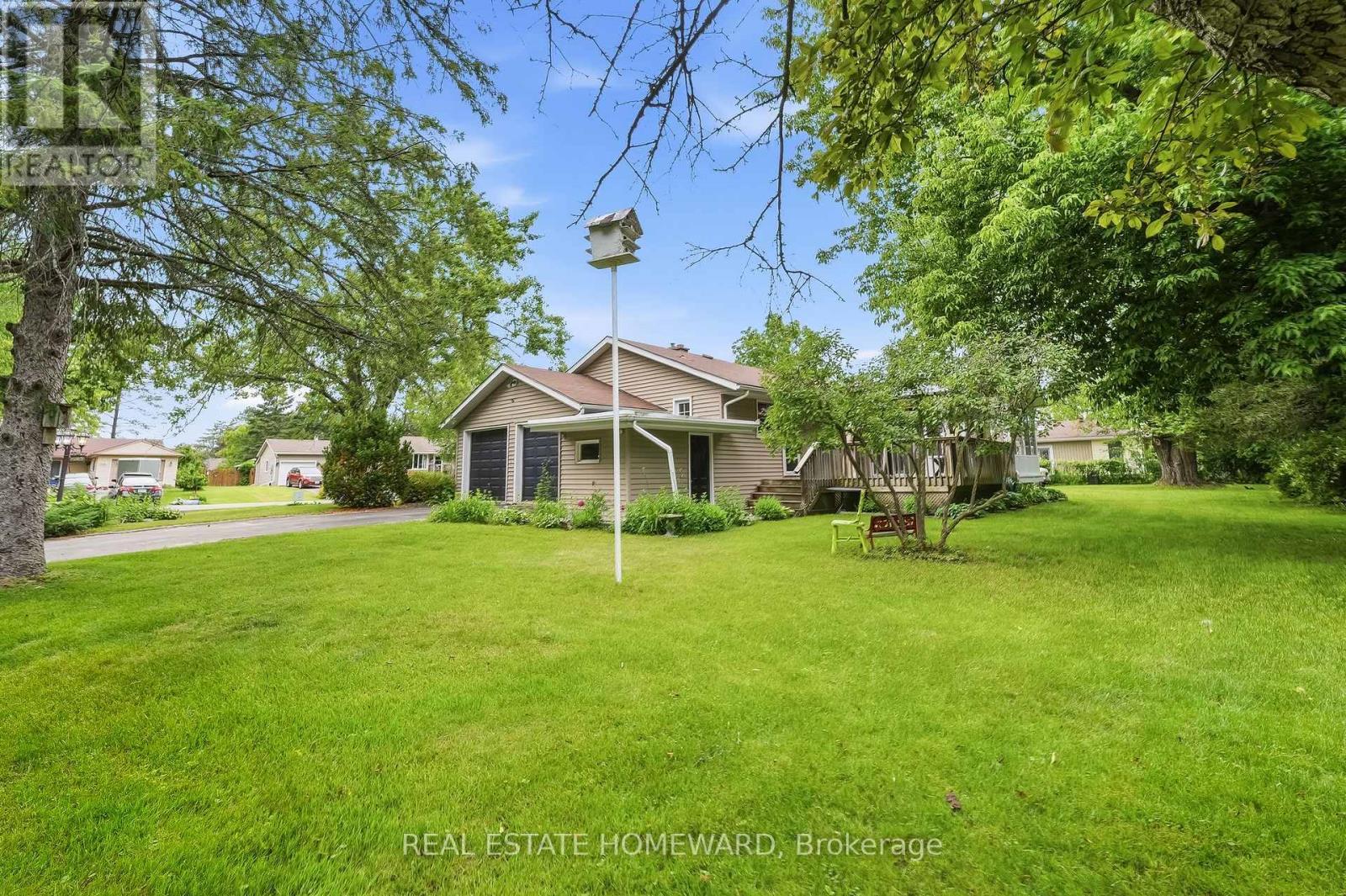 4 Wayne Crescent, Quinte West, ON