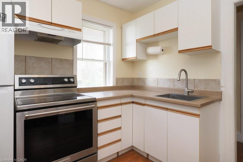Kitchen - 223 Wellington Street N, Kitchener, ON