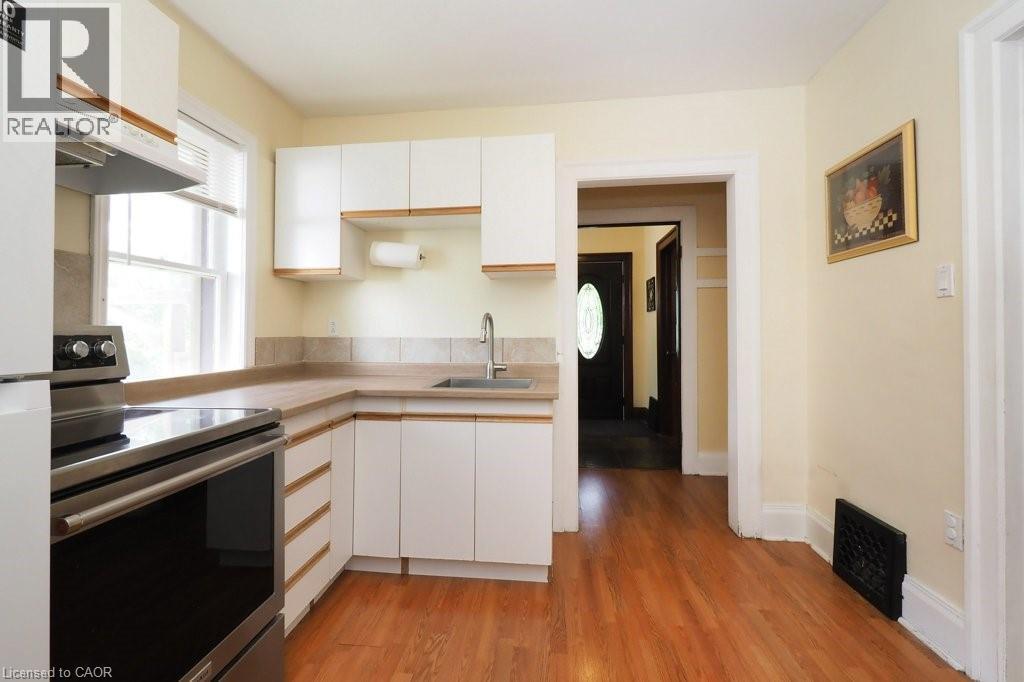 Kitchen - 223 Wellington Street N, Kitchener, ON