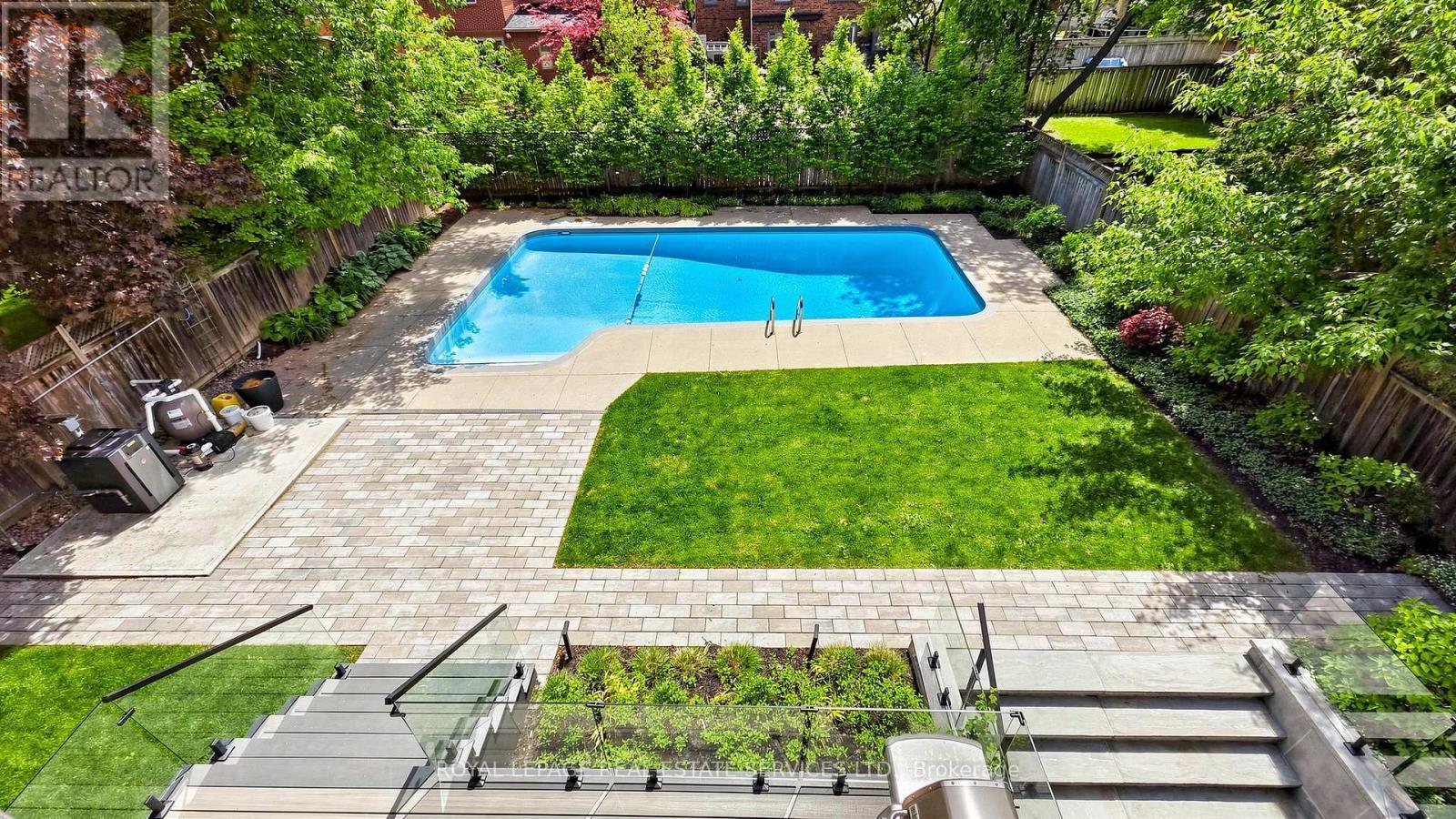 17 Romney Road, Toronto, ON