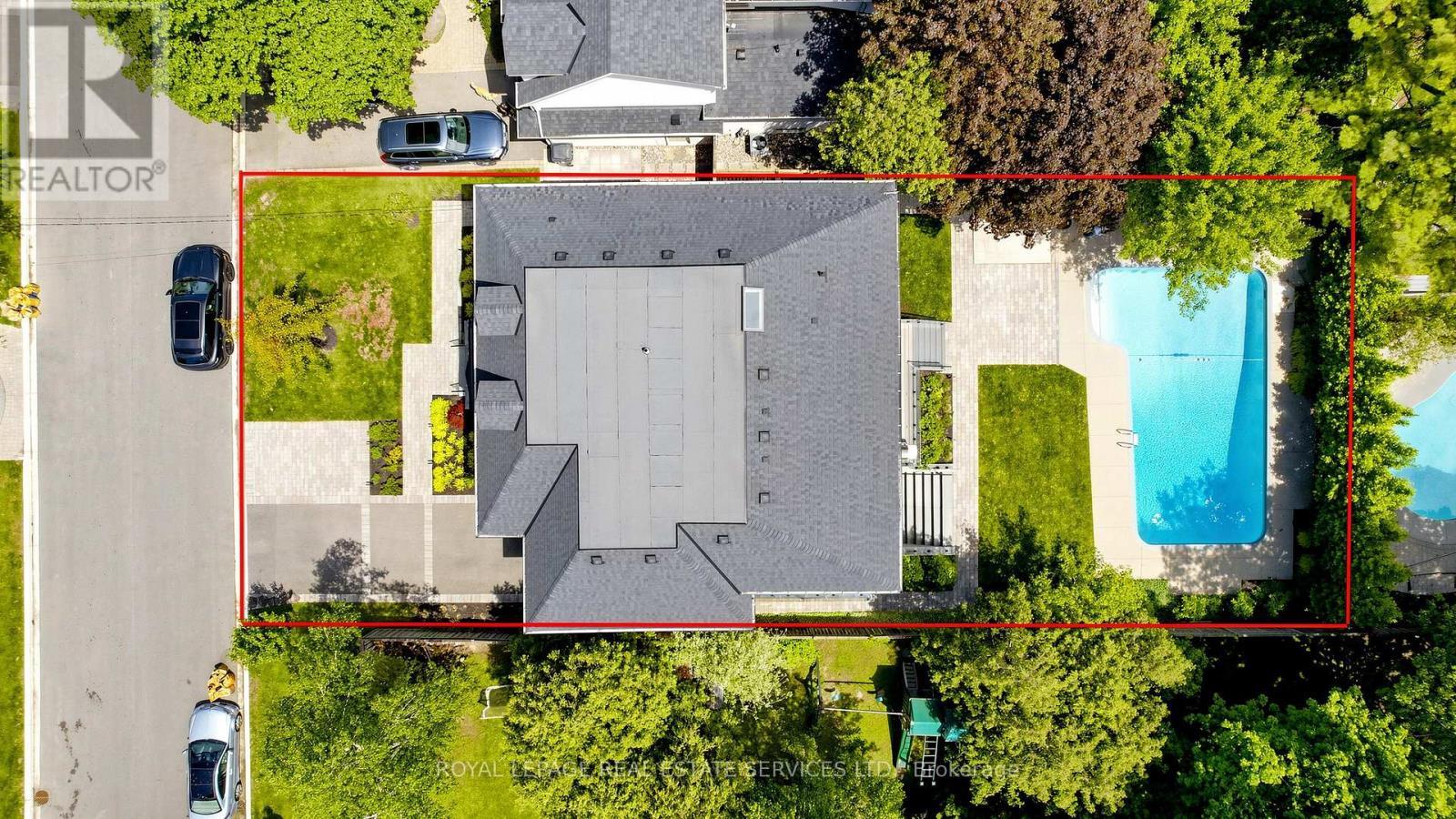 17 Romney Road, Toronto, ON