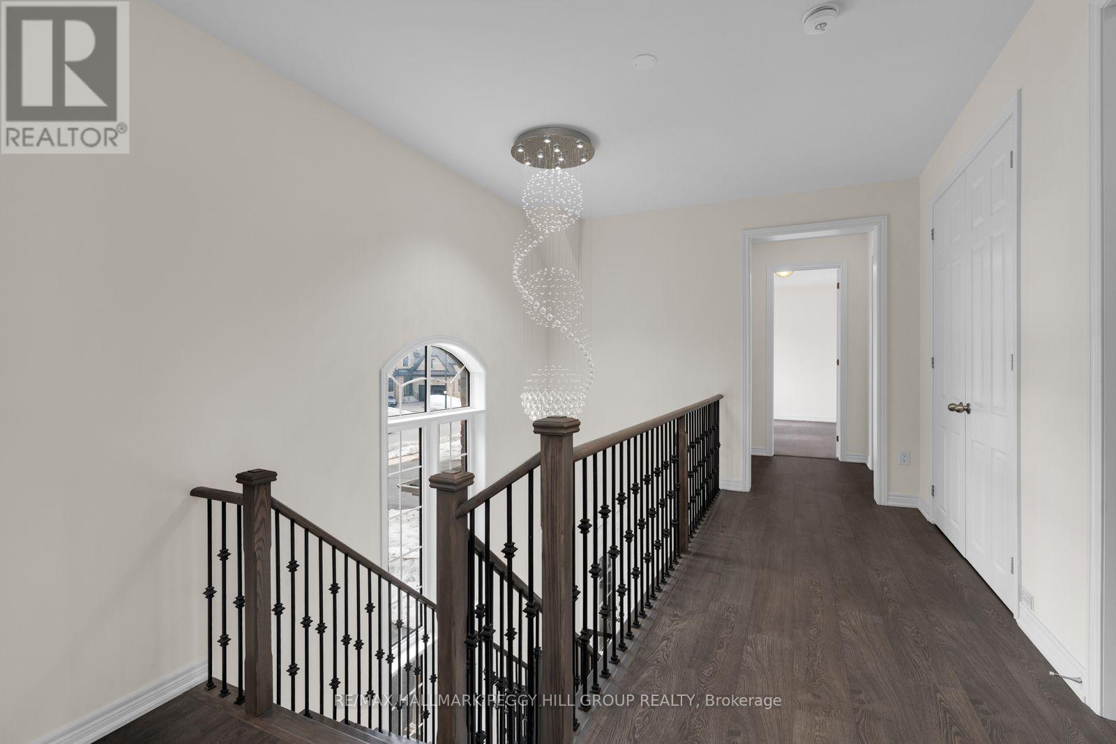 113 Rugman Crescent, Springwater, ON