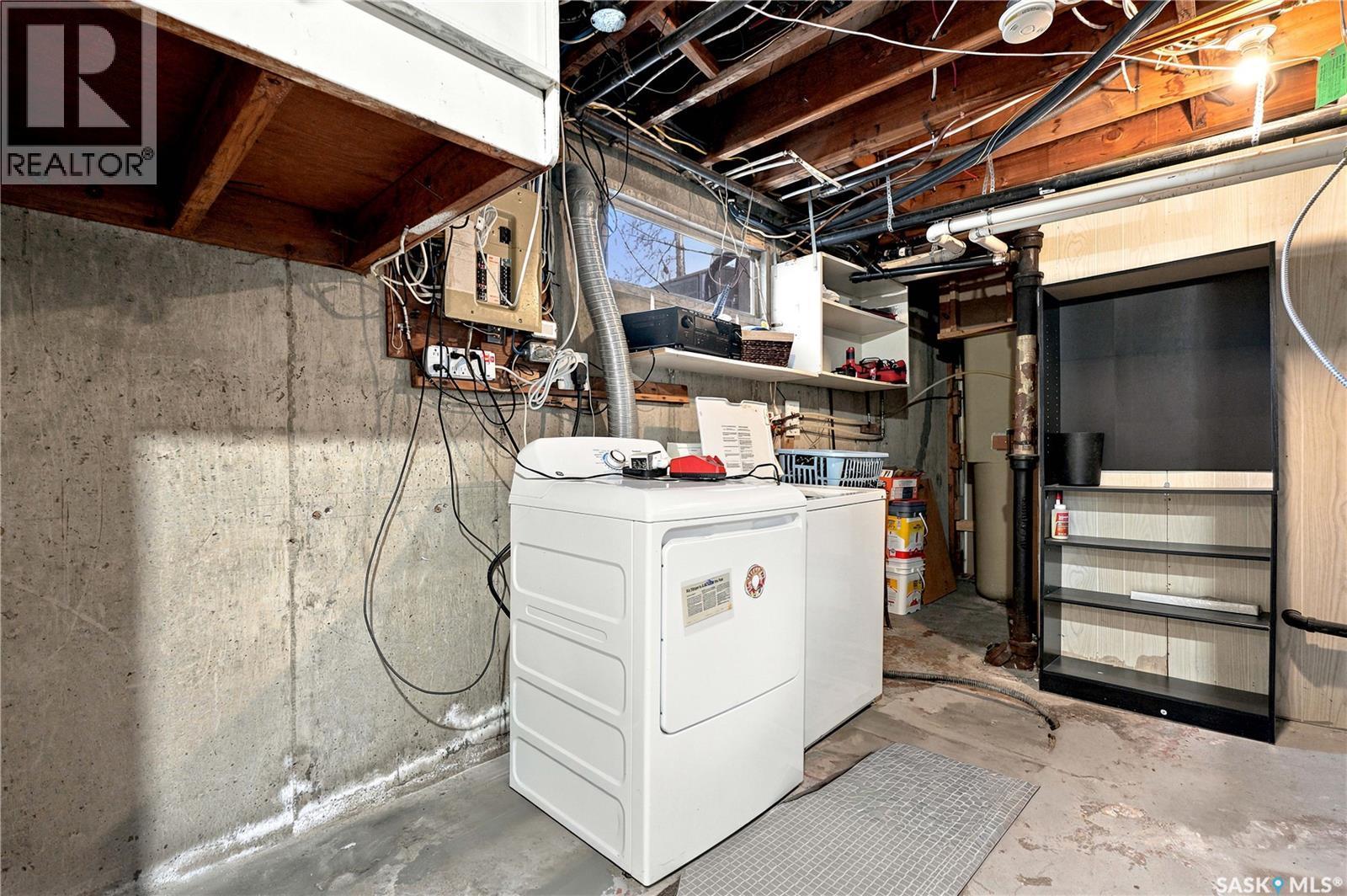 2301 Cairns Avenue, Saskatoon, SK
